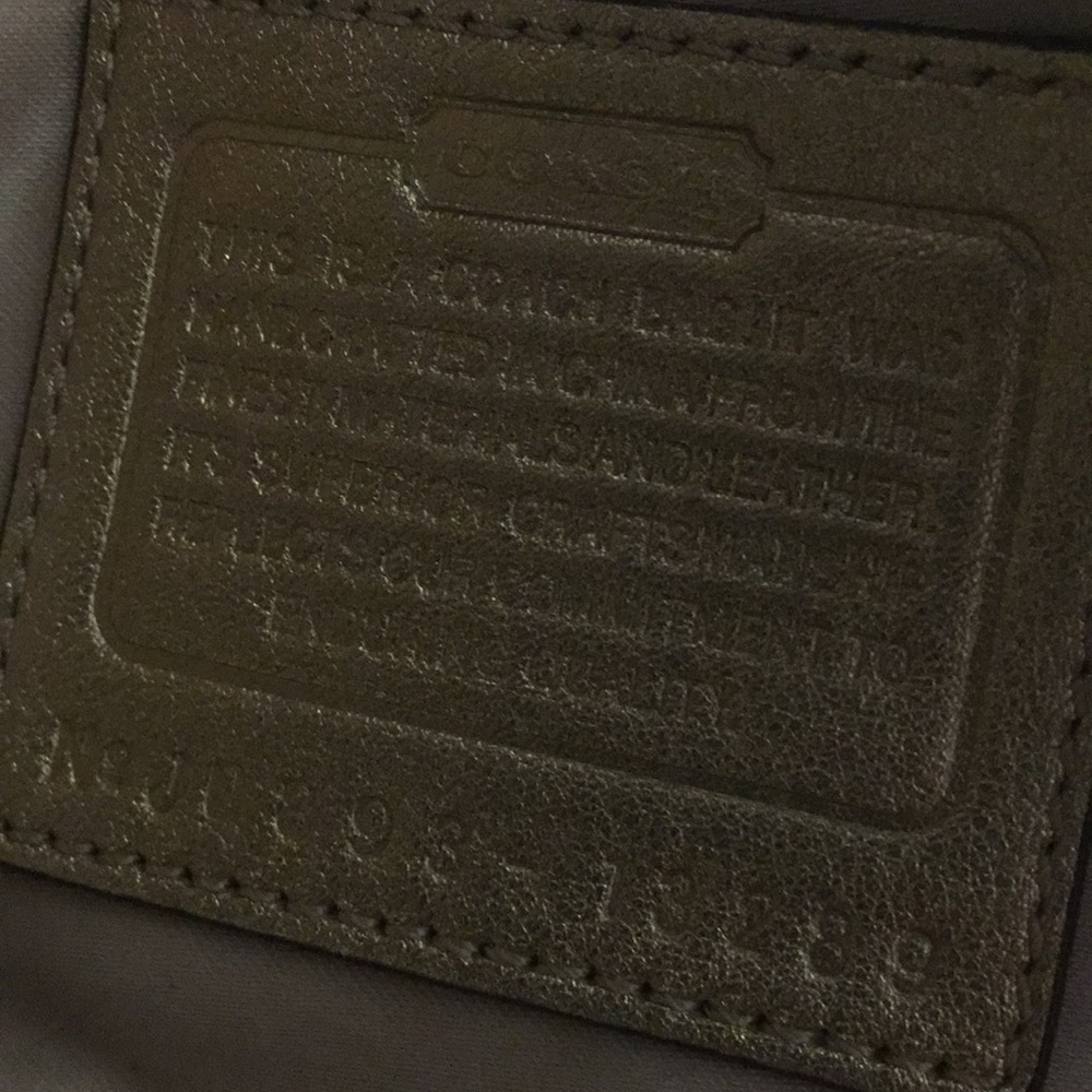 Coach purse - Picture 4 of 5